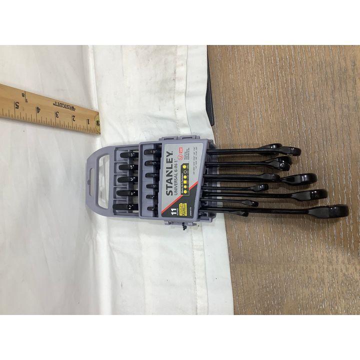 Stanley Universal 6-In-1 11pc Wrench Set - Works On 6 Fasteners