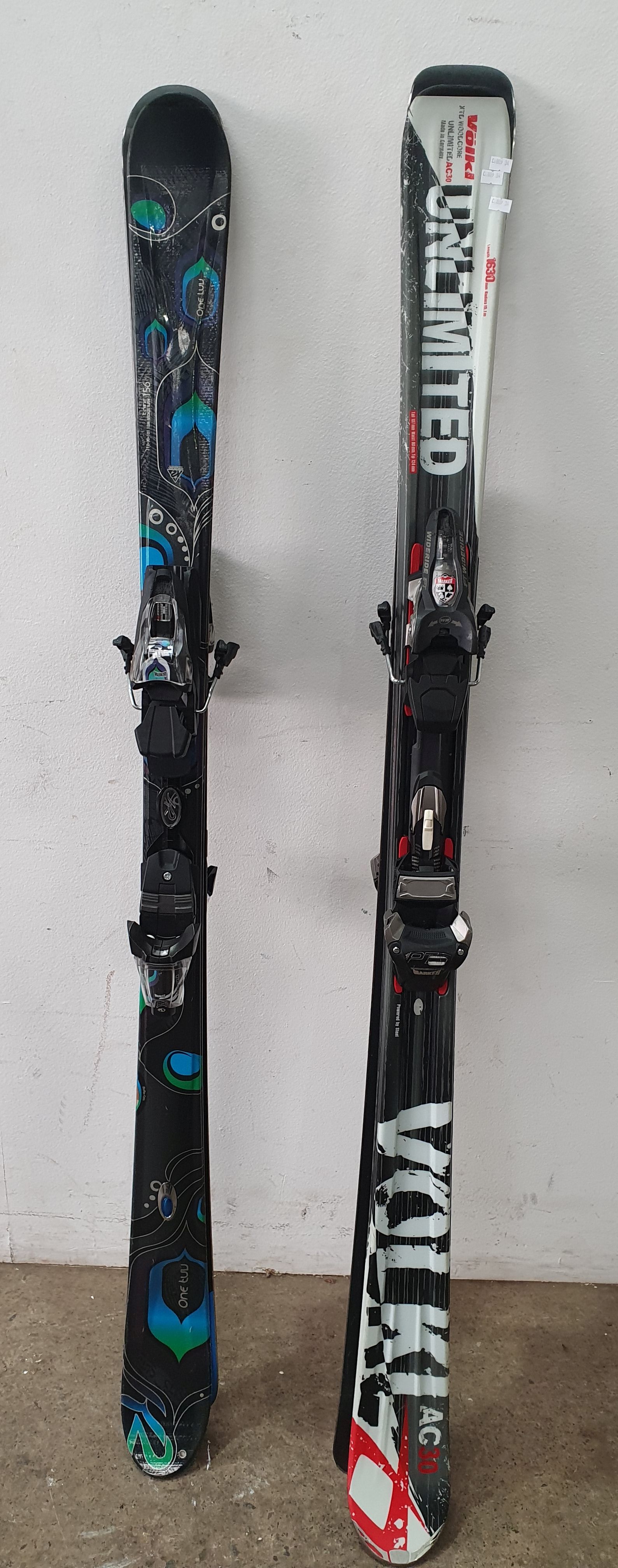 A Group Of Skis