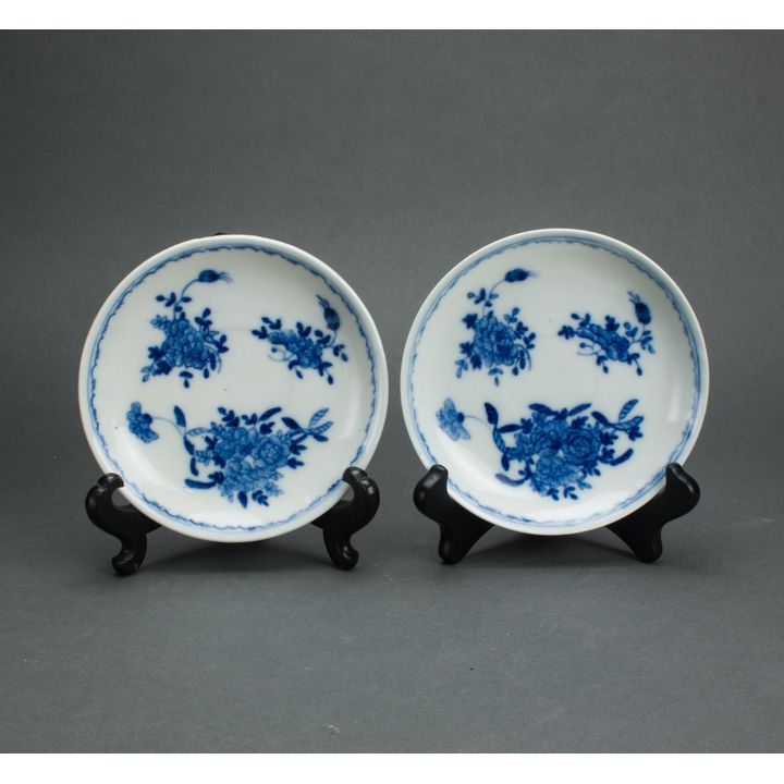 (lot of 2) Chinese underglaze blue dishes