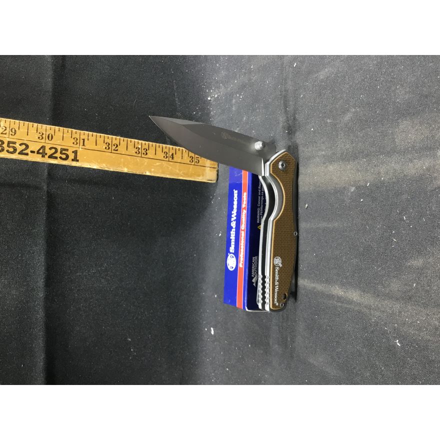Smith & Wesson Spring Assisted Folding Pocket Knife