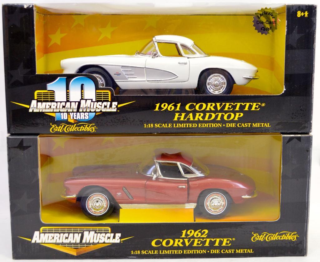 Ertl American Muscle 1:18 1961 & 1962 Chevrolet Corvette hardtops