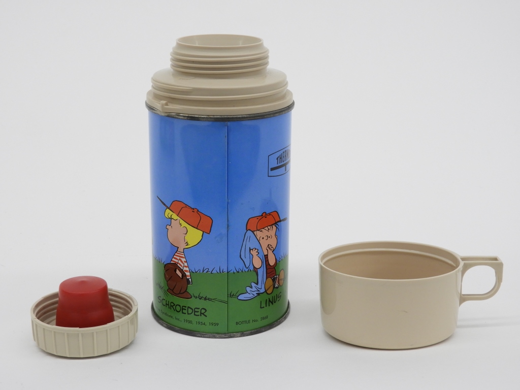 Peanuts Gang Snoopy Flying Ace King-Seely 8oz Thermos Container