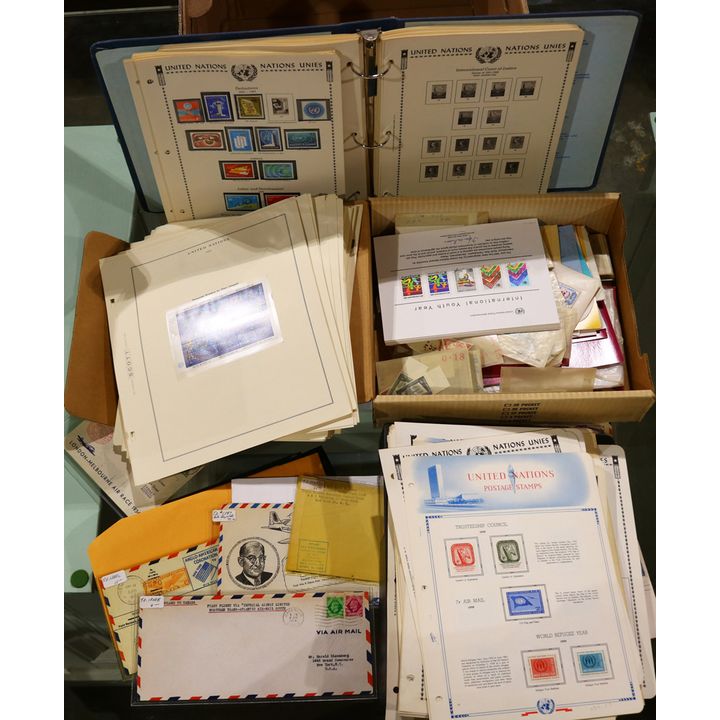 Single box containing considerable amount of UN material, plus some mint more modern worldwide sets