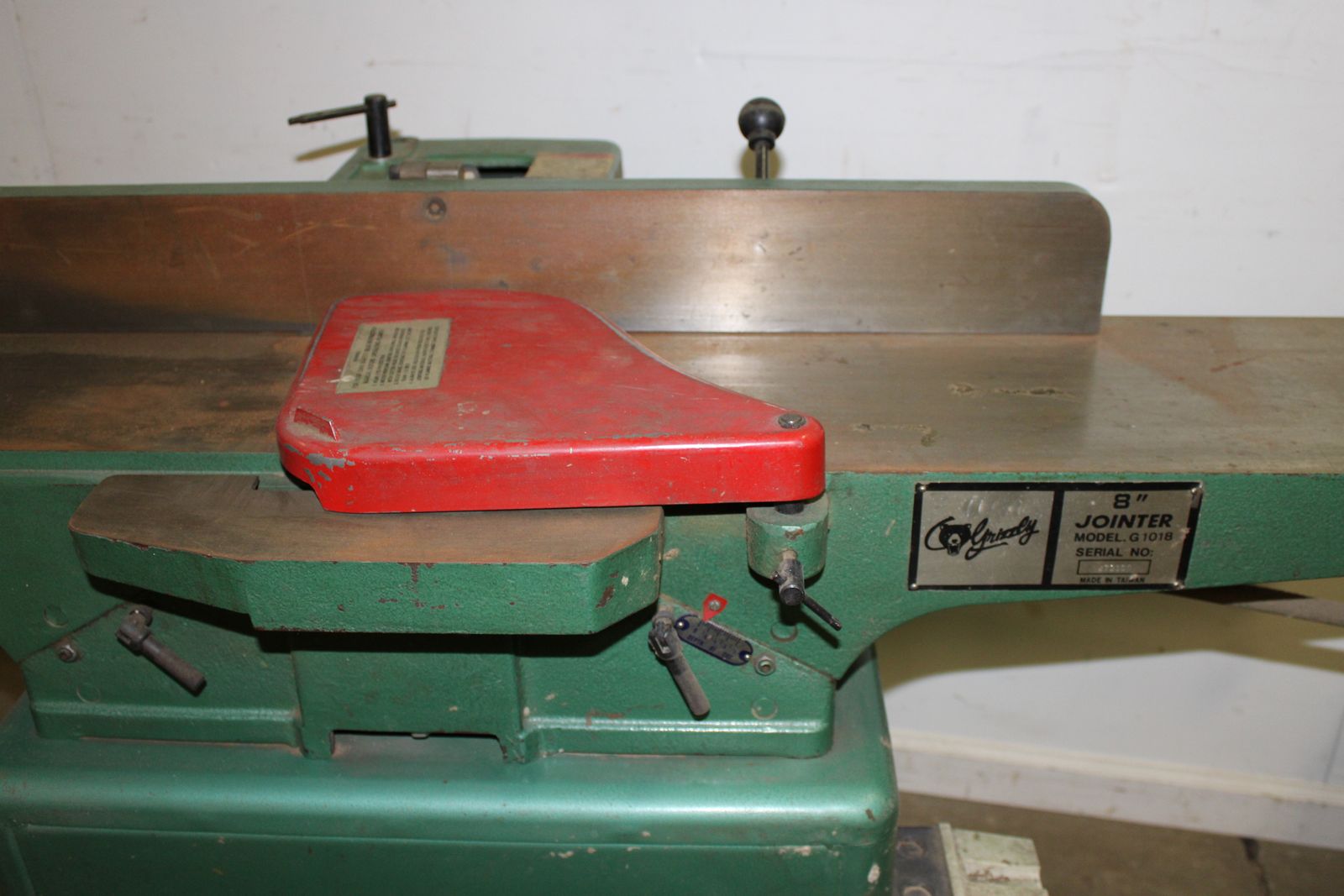 GRIZZLY 8" HEAVY DUTY JOINTER MODEL G1018 Teel Auctions