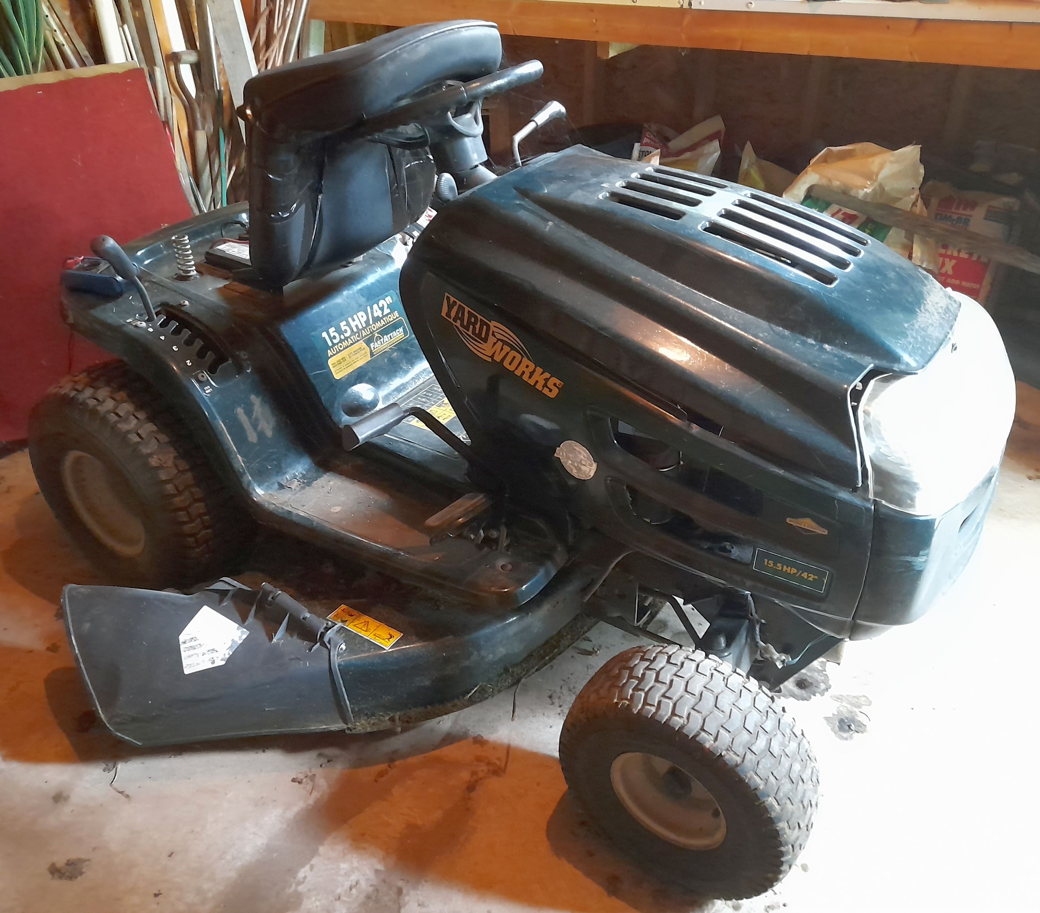 Yardworks Model 13AM608G515 15.5HP Riding Lawn Mower Estate Sales Niagara