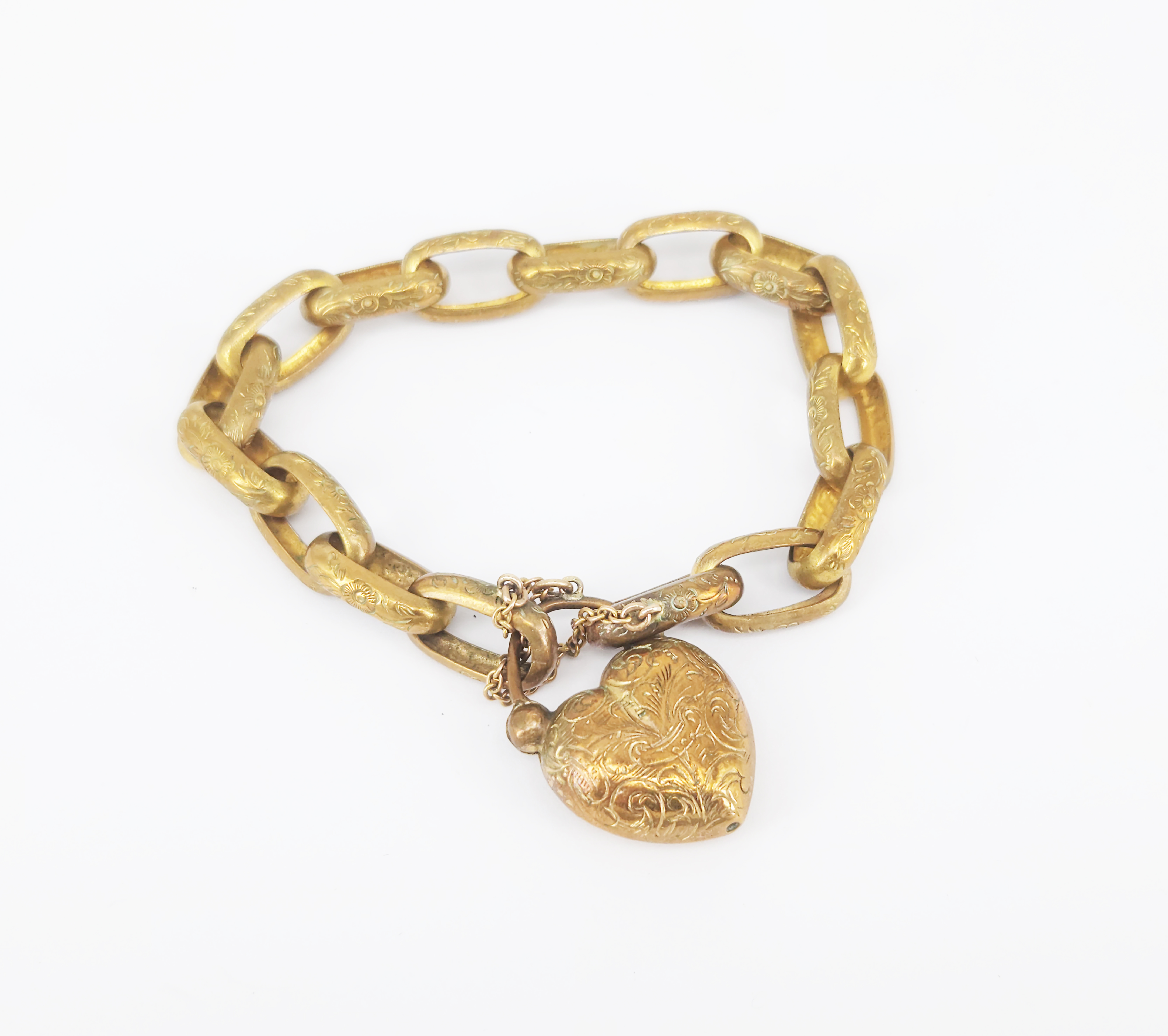 206 · AN VICTORIAN PINCHBECK HEART PADLOCK BRACELET