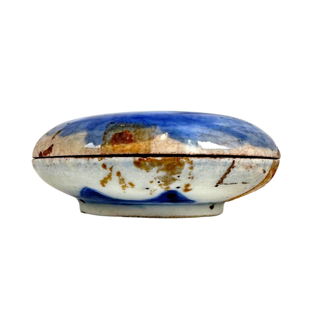 清青花印泥盒QING BLUE AND WHITE SEAL PASTE BOX | Atasbid