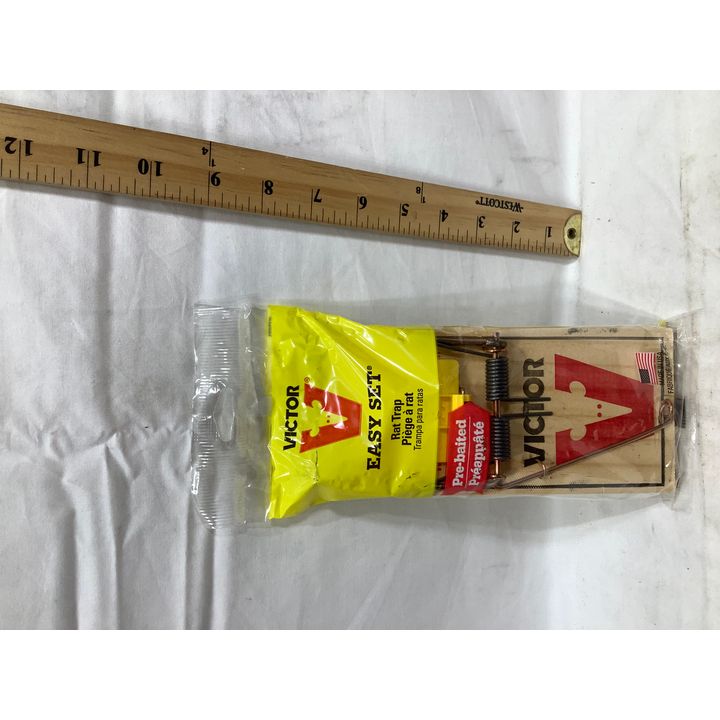 Victor Easy Set Rat Trap - Pre-Baited