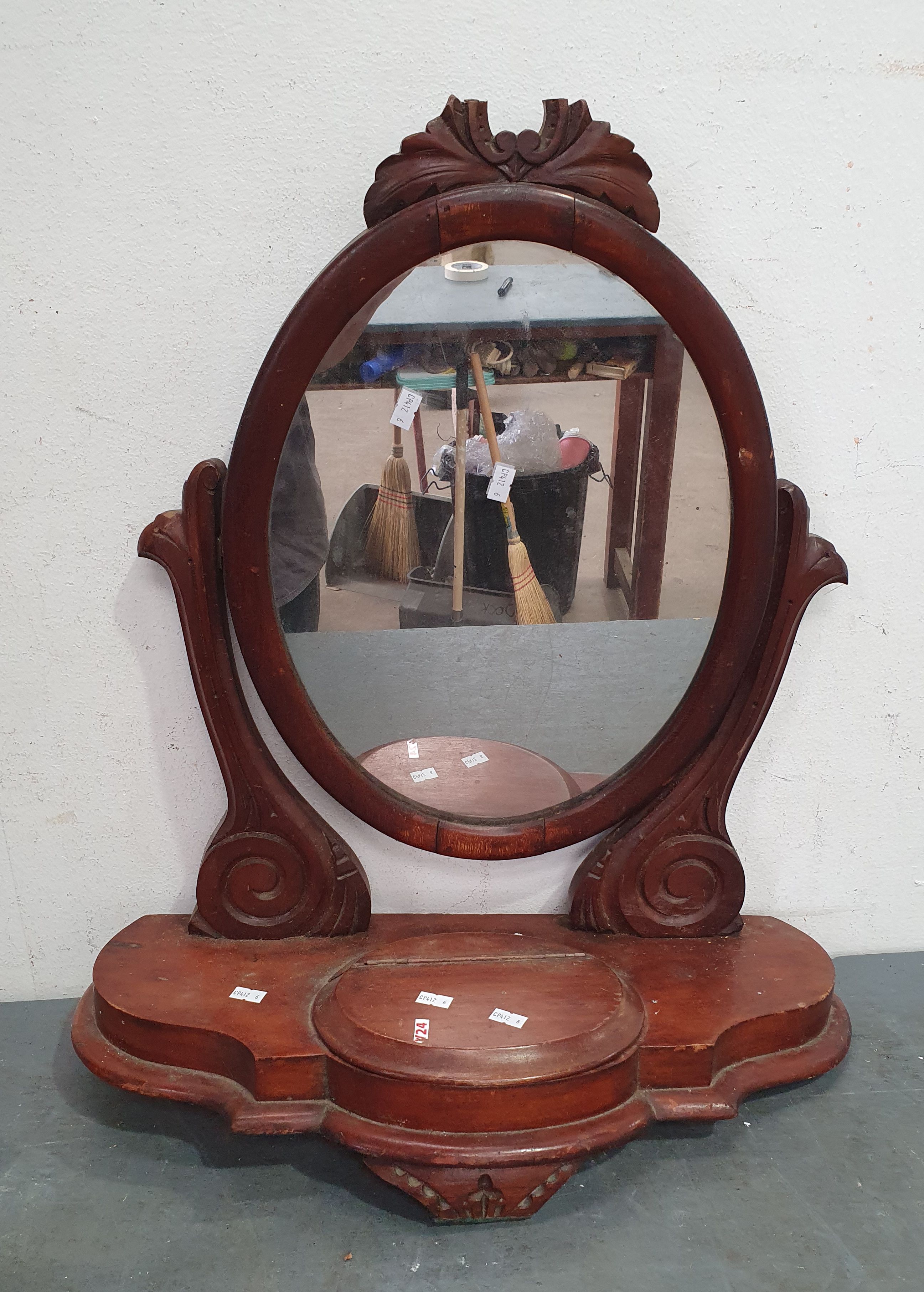 A VICTORIAN DRESSING TABLE MIRROR
