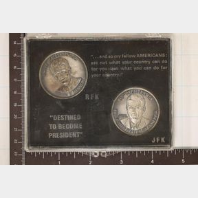 2 KENNEDY 1 1/2" METAL TOKENS. SENATOR ROBERT F.