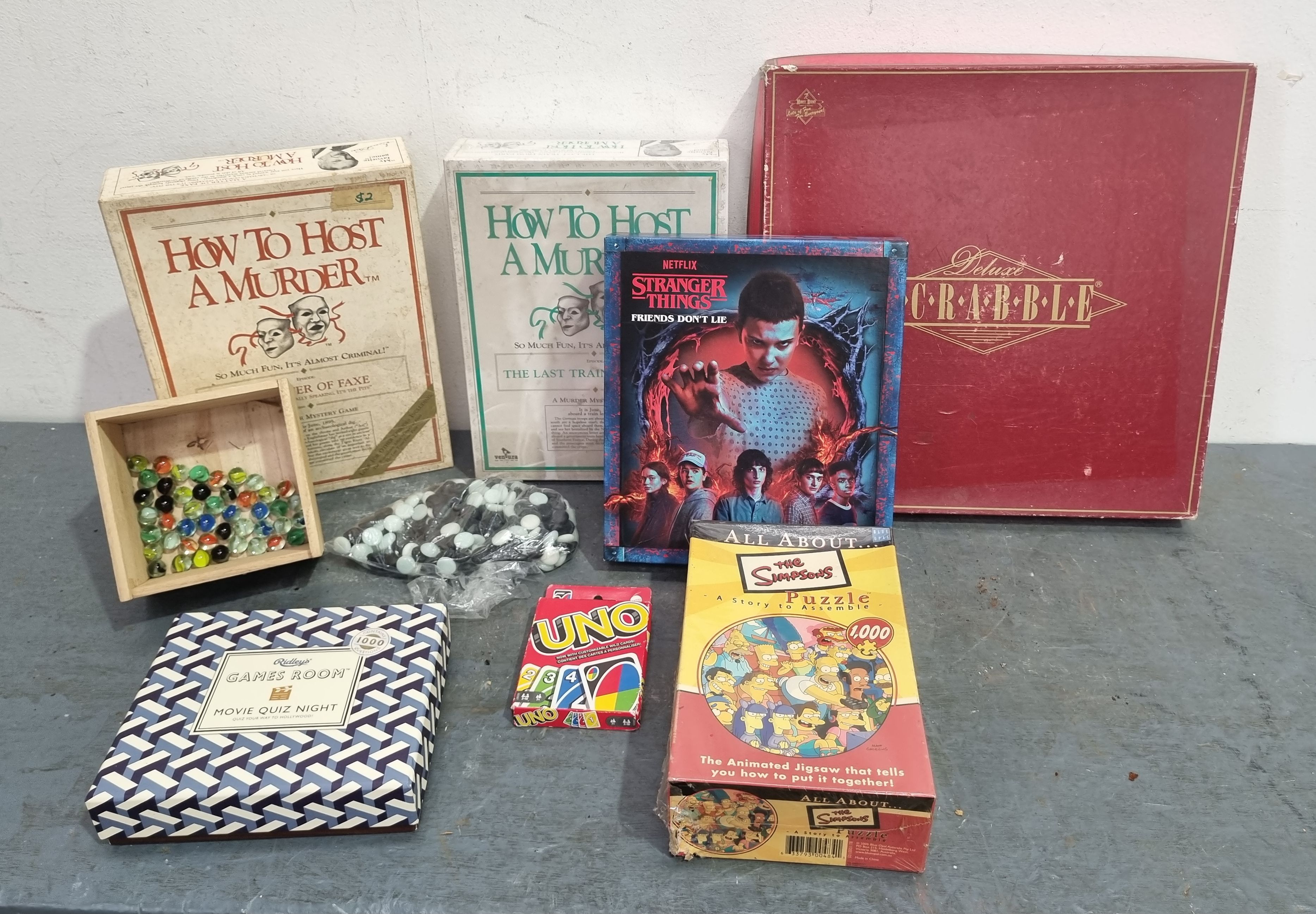 1389 · A GROUP OF ASSORTED BOARD GAMES