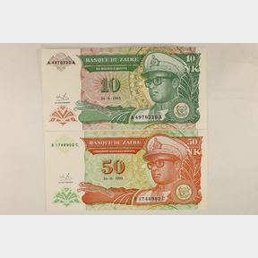 2 BANK OF ZAIRE CRISP AU/UNC BILLS 1993-10 NOUVEAK