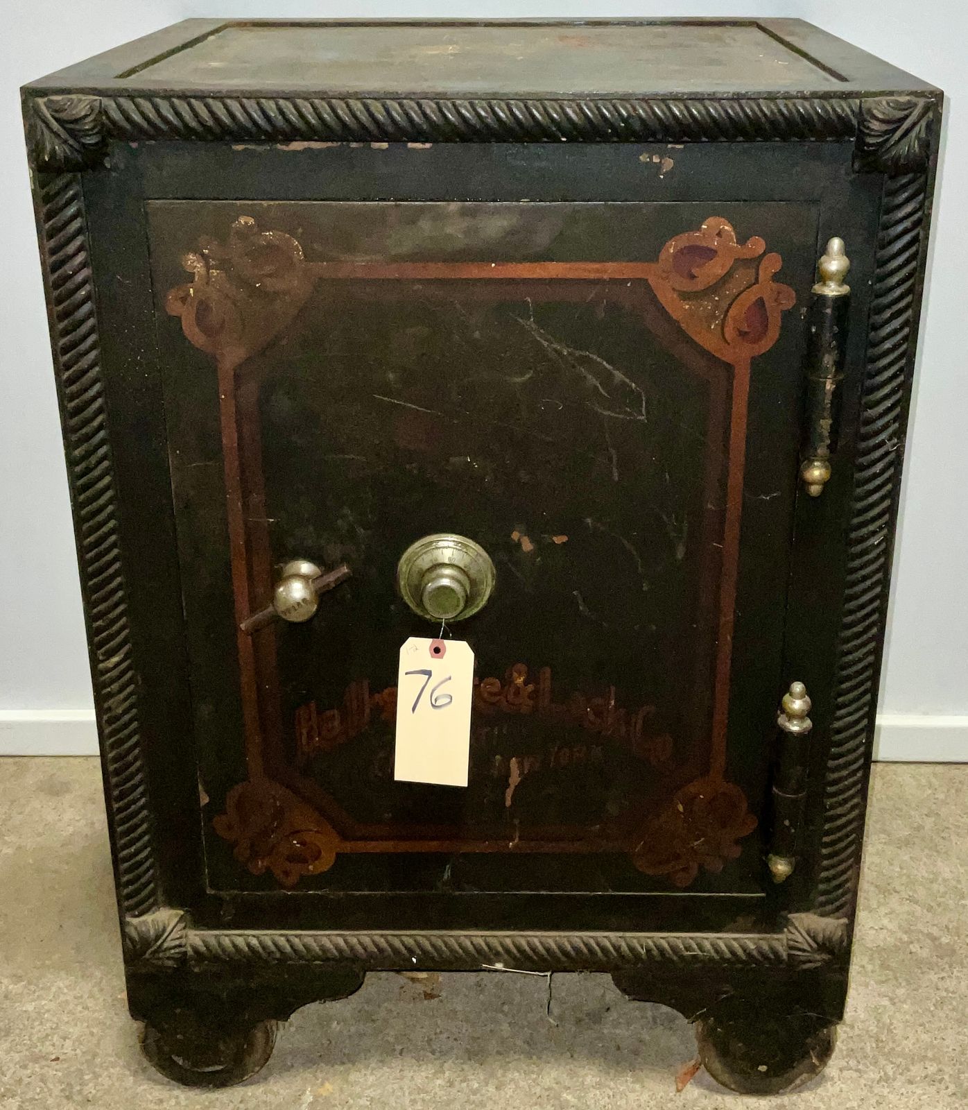 HALL'S SAFE & LOCK CO. SAFE Teel Auctions