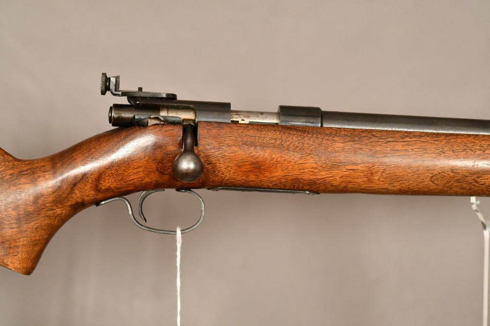Winchester 69A, .22 cal. bolt action rifle, Blue, 25
