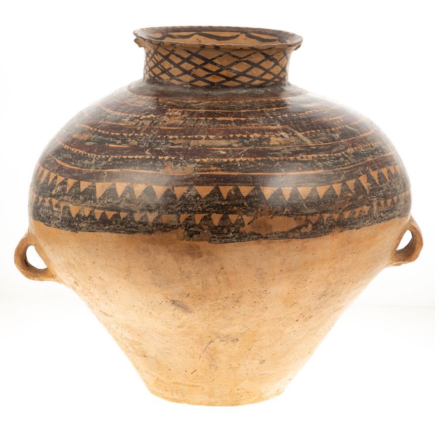 Chinese Neolithic or Shang Pottery Jar