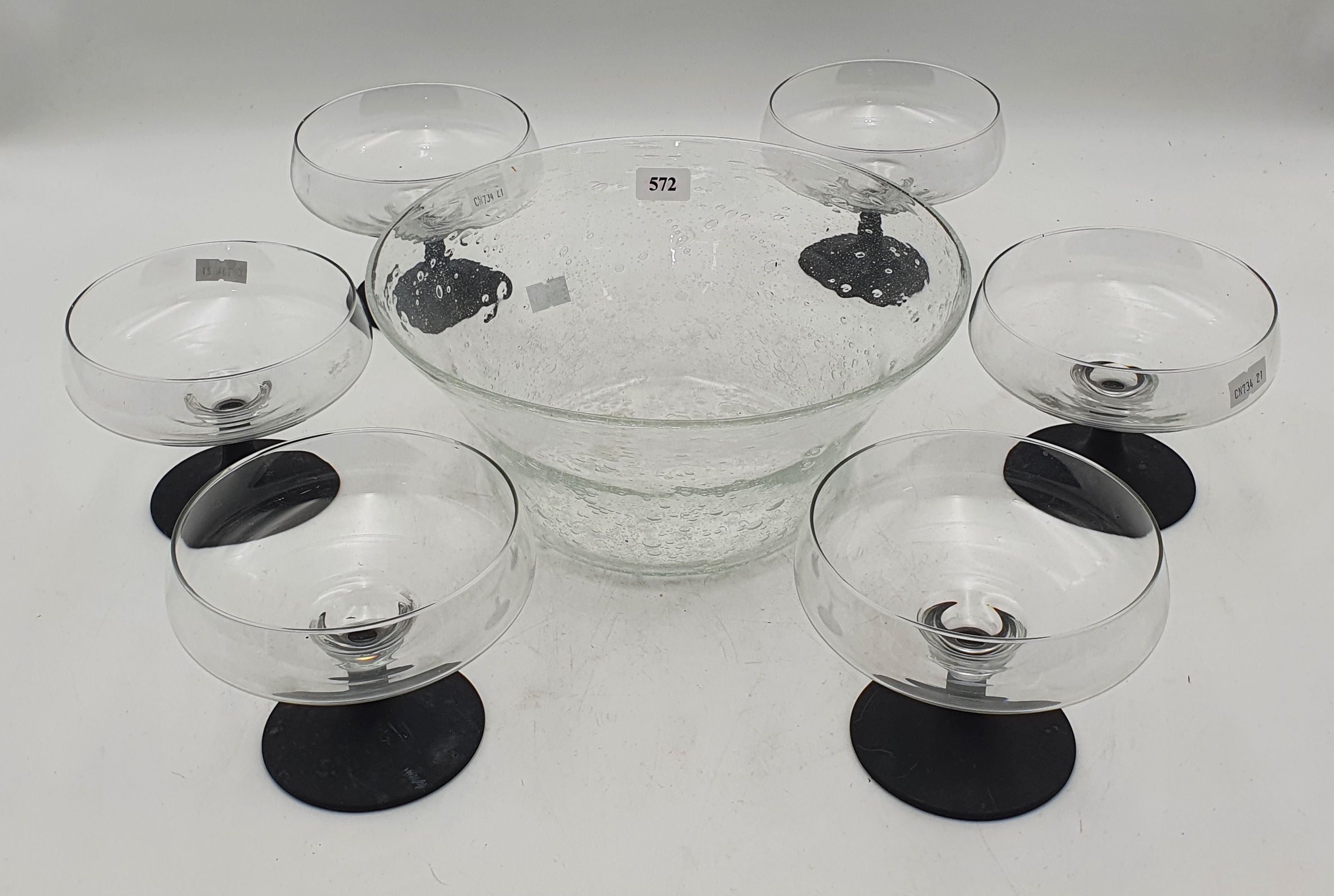154 · A SET OF SIX COCKTAIL COUPES