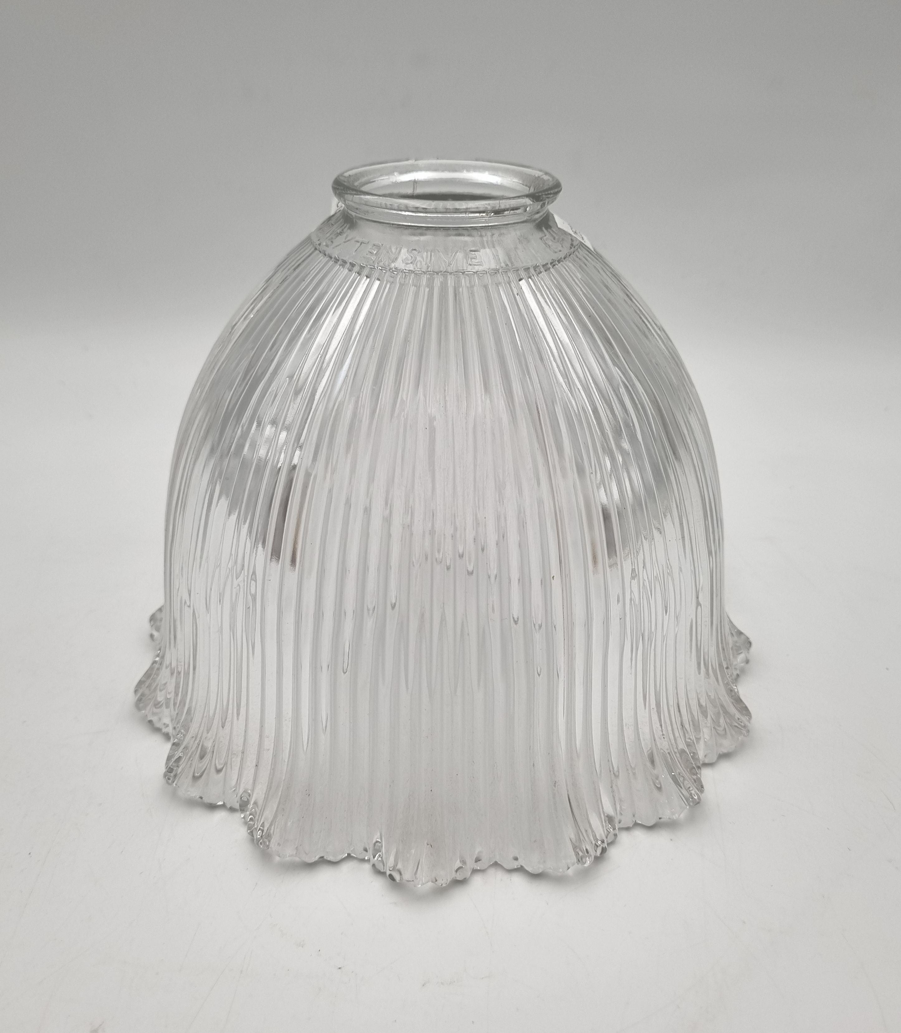 651 · A HOLOPHANE EXTENSIVE RIBBED GLASS LIGHT SHADE