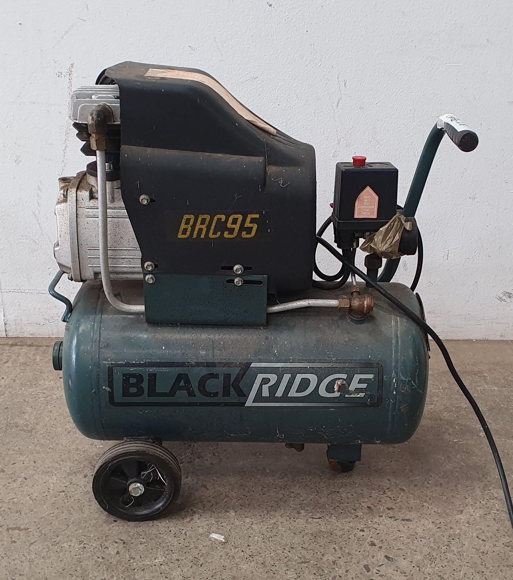 1315 · A BLACK RIDGE AIR COMPRESSOR