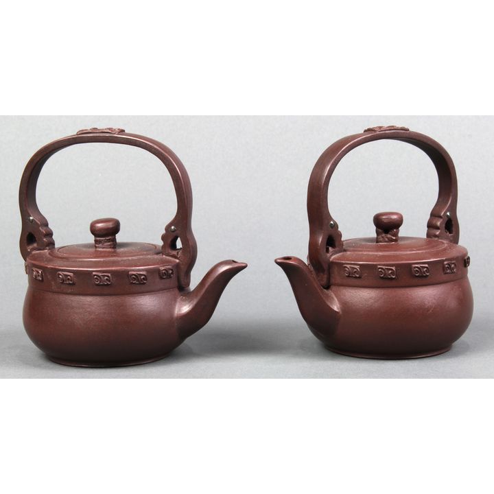 Chinese Zisha Teapots, Scroll Bands
