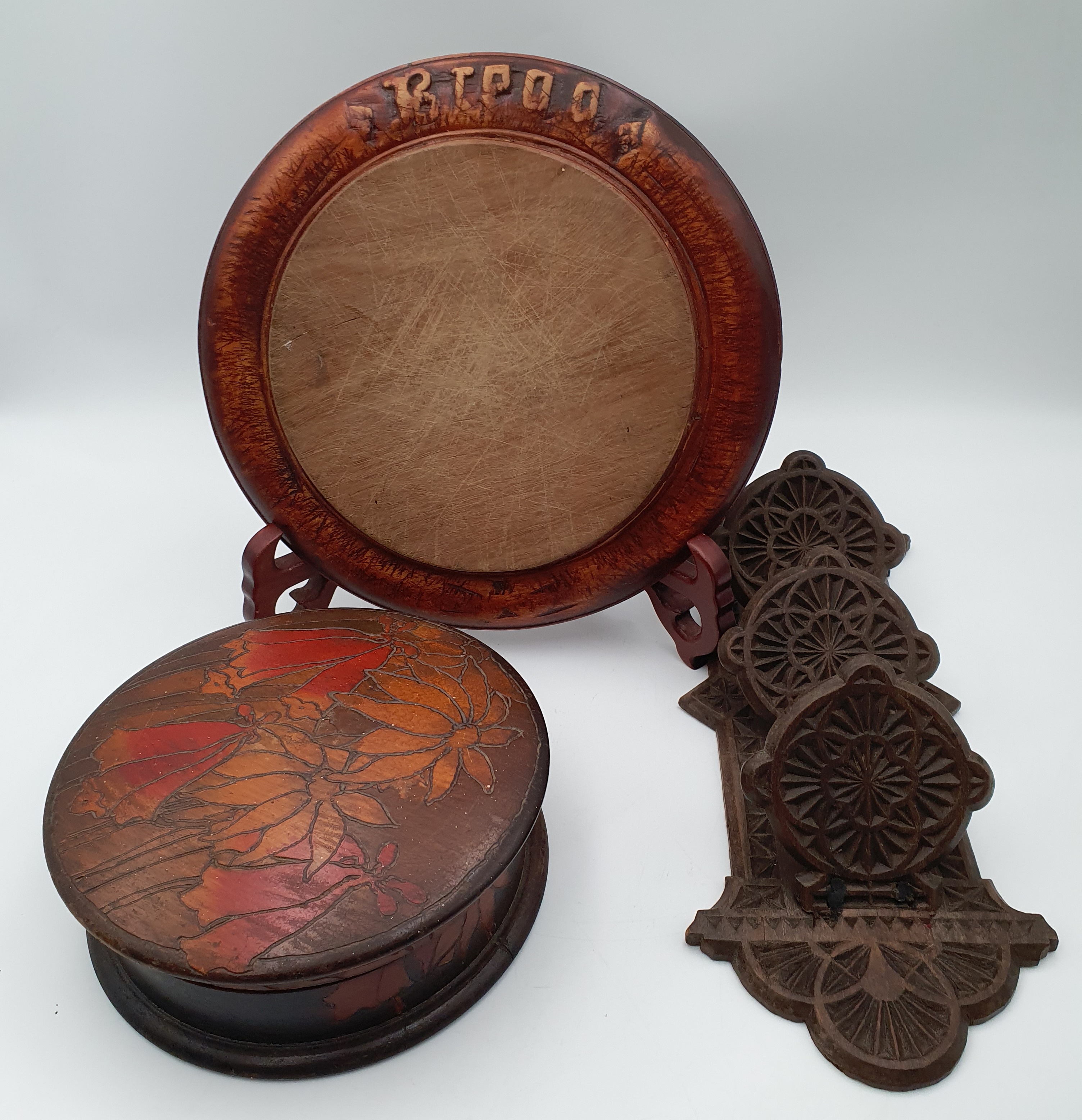 533 · TWO AUSTRALIAN POKER WORK ITEMS