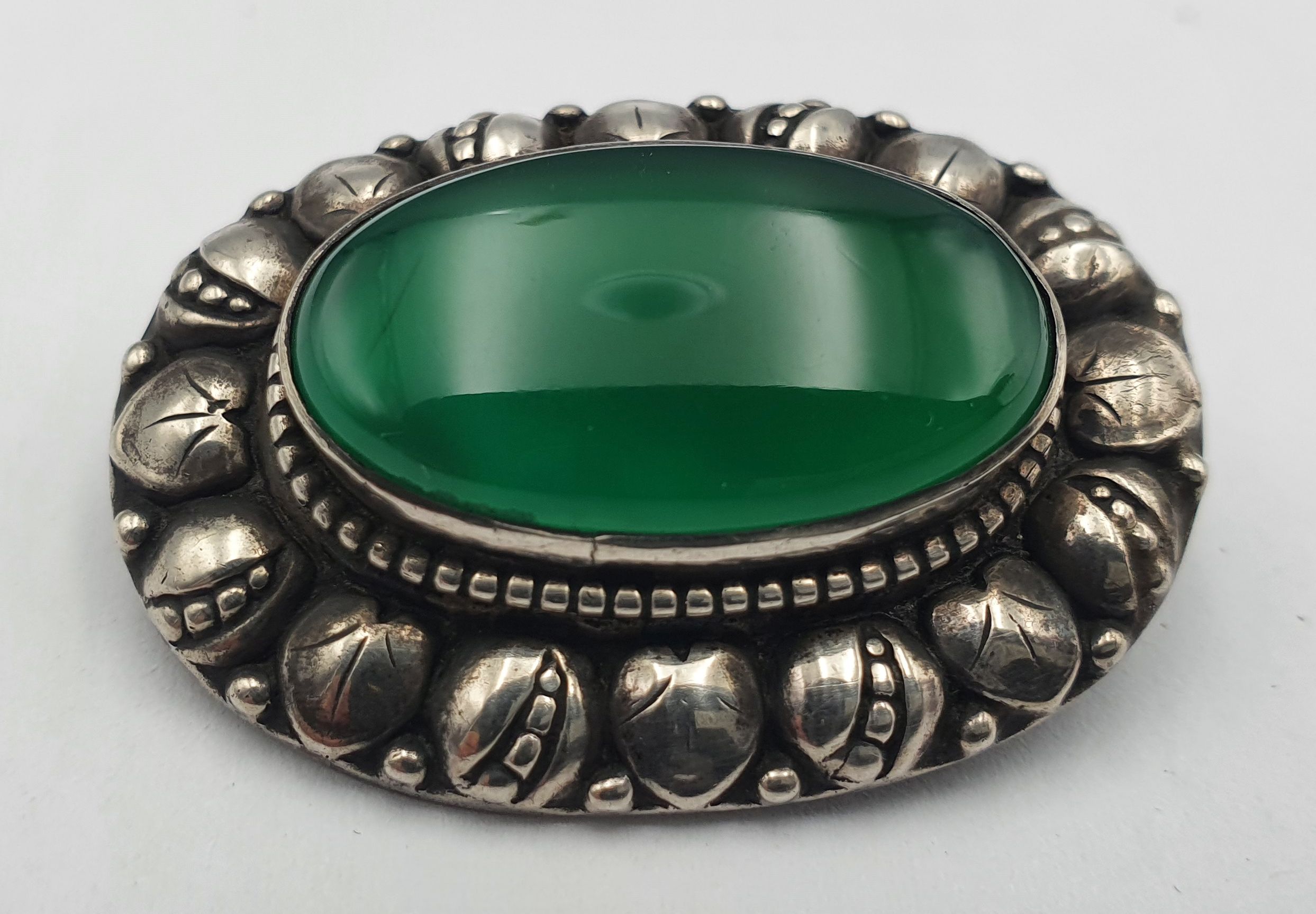 A European 800 Silver And Green Brooch