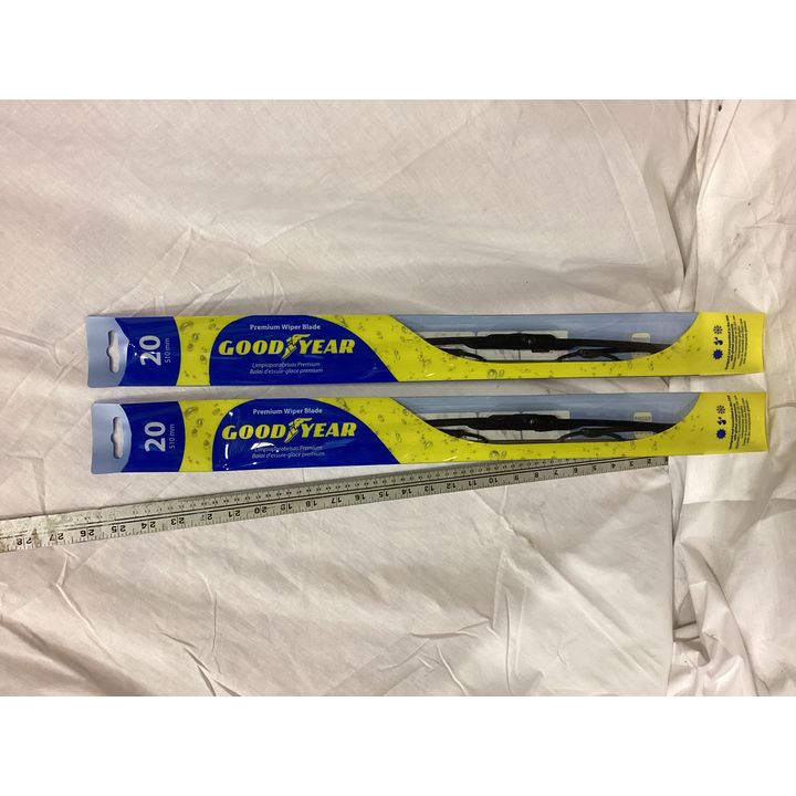 BUYING (2) Goodyear 20 510mm Premium Wiper Blades