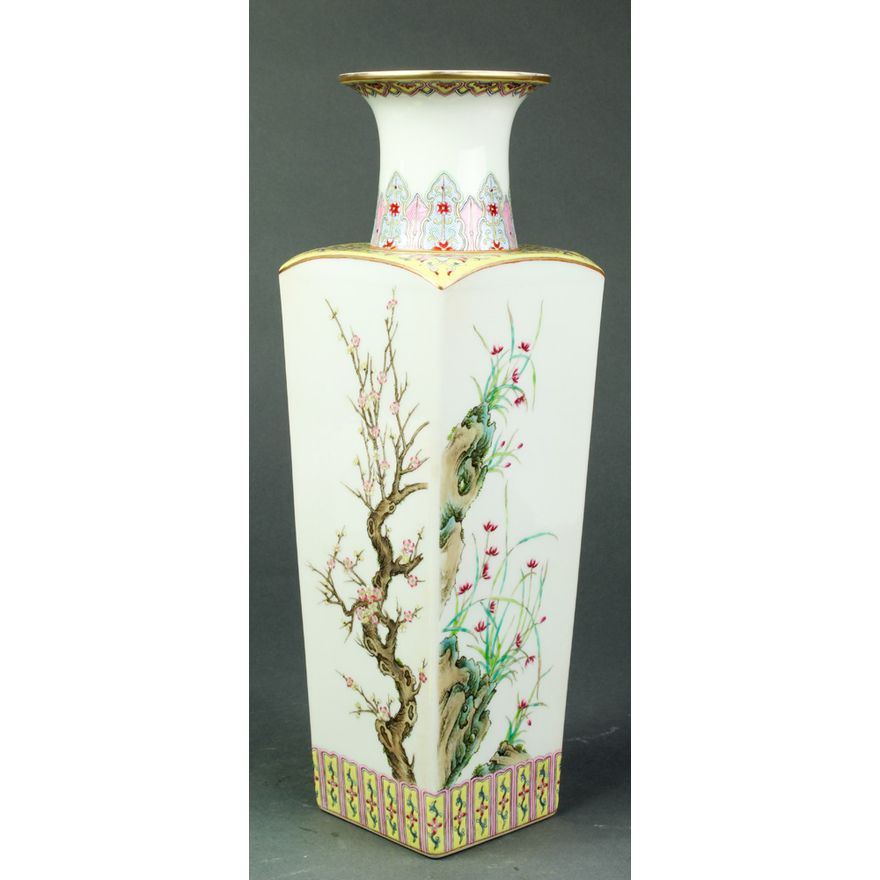 A Chinese Famllile rose Square Tapering Vase