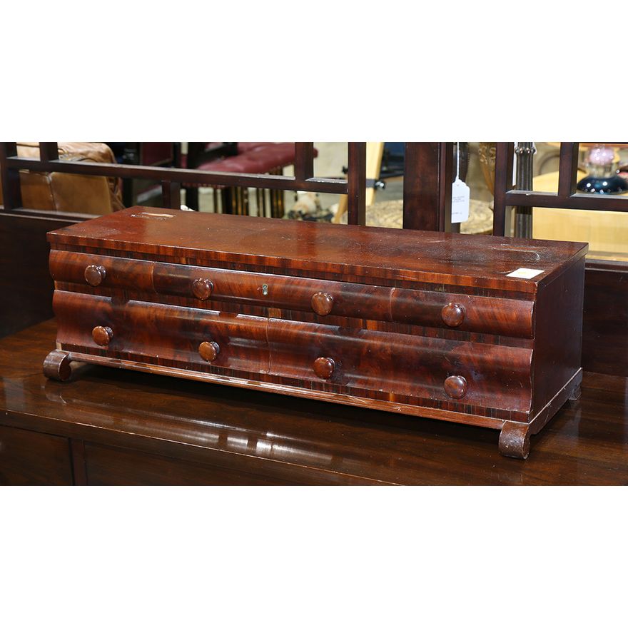 Dresser top chest