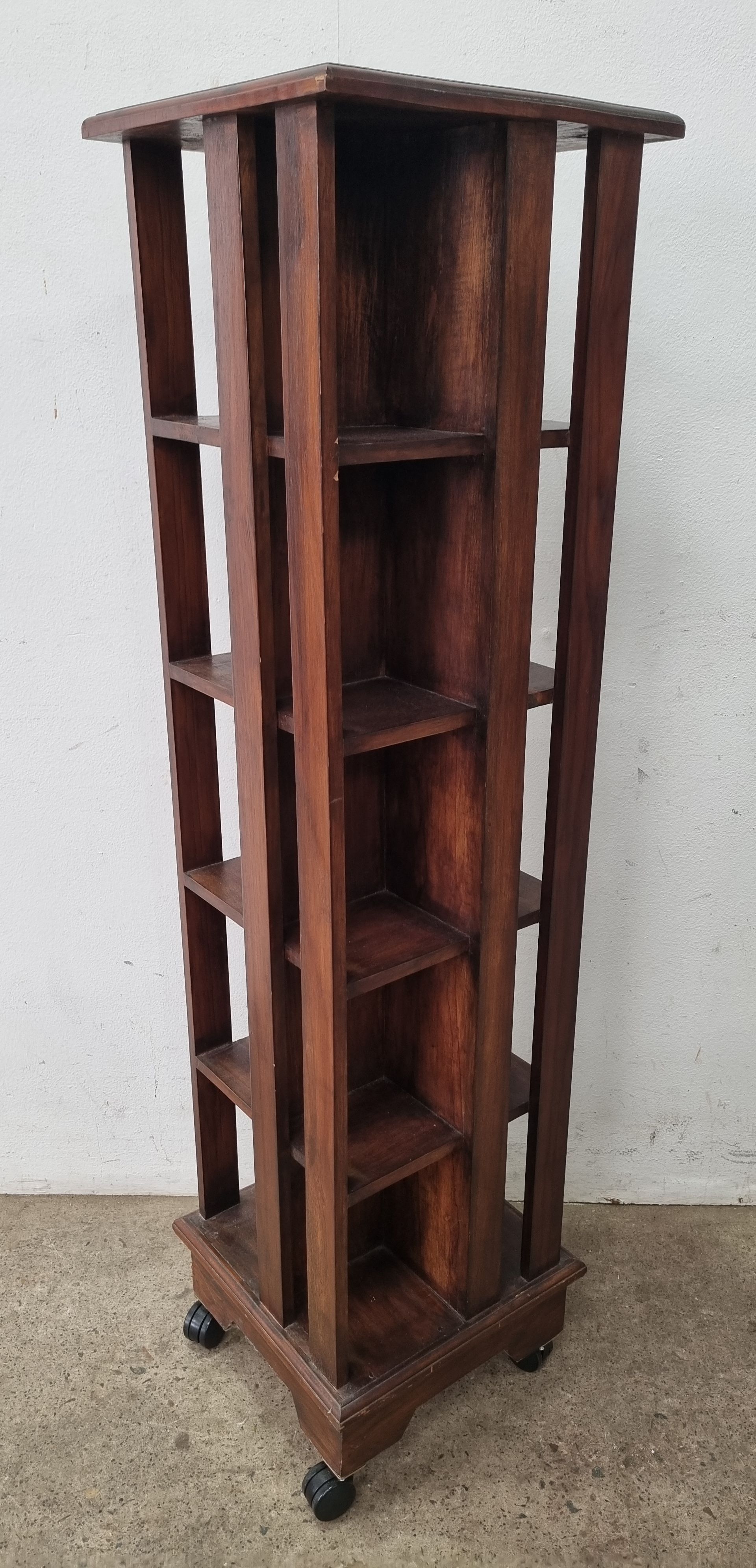 2417 · A TALL BOOKSHELF