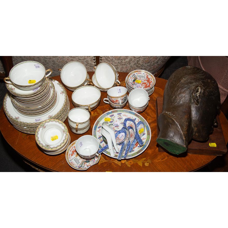 Group of Porcelain Table Items