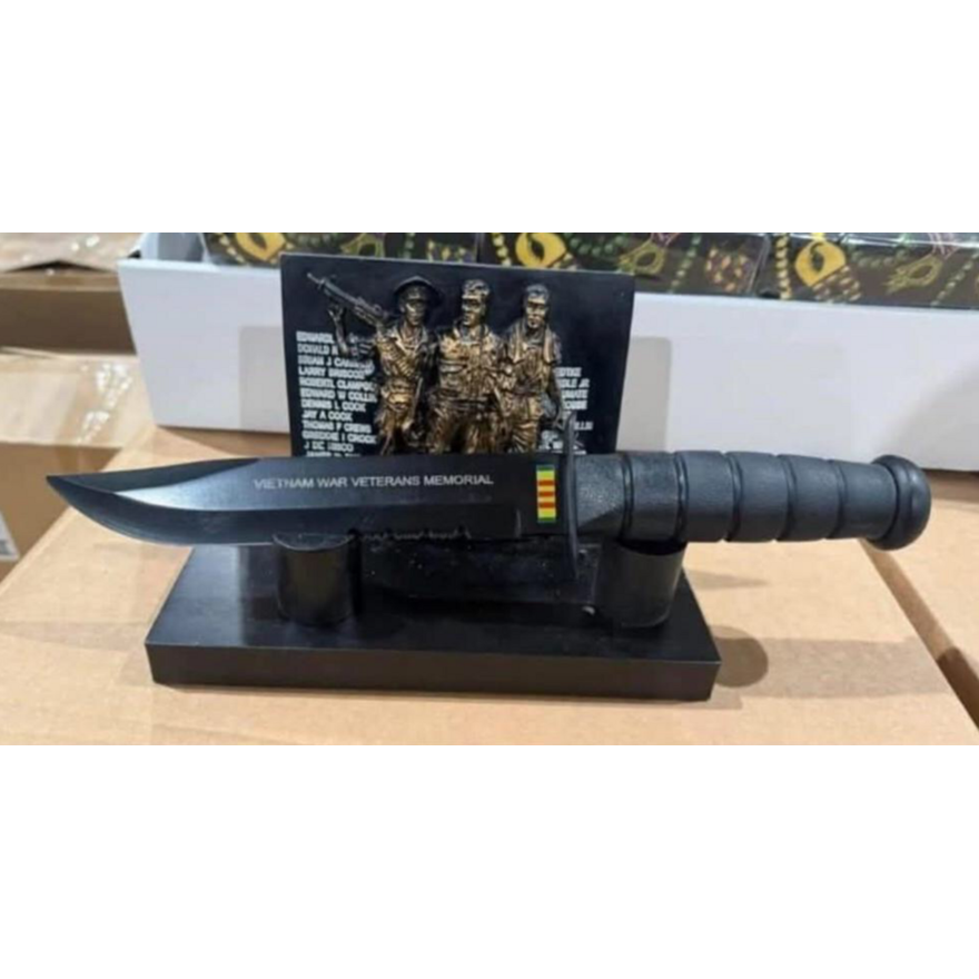 Vietnam War Memorial Dagger & Plaque