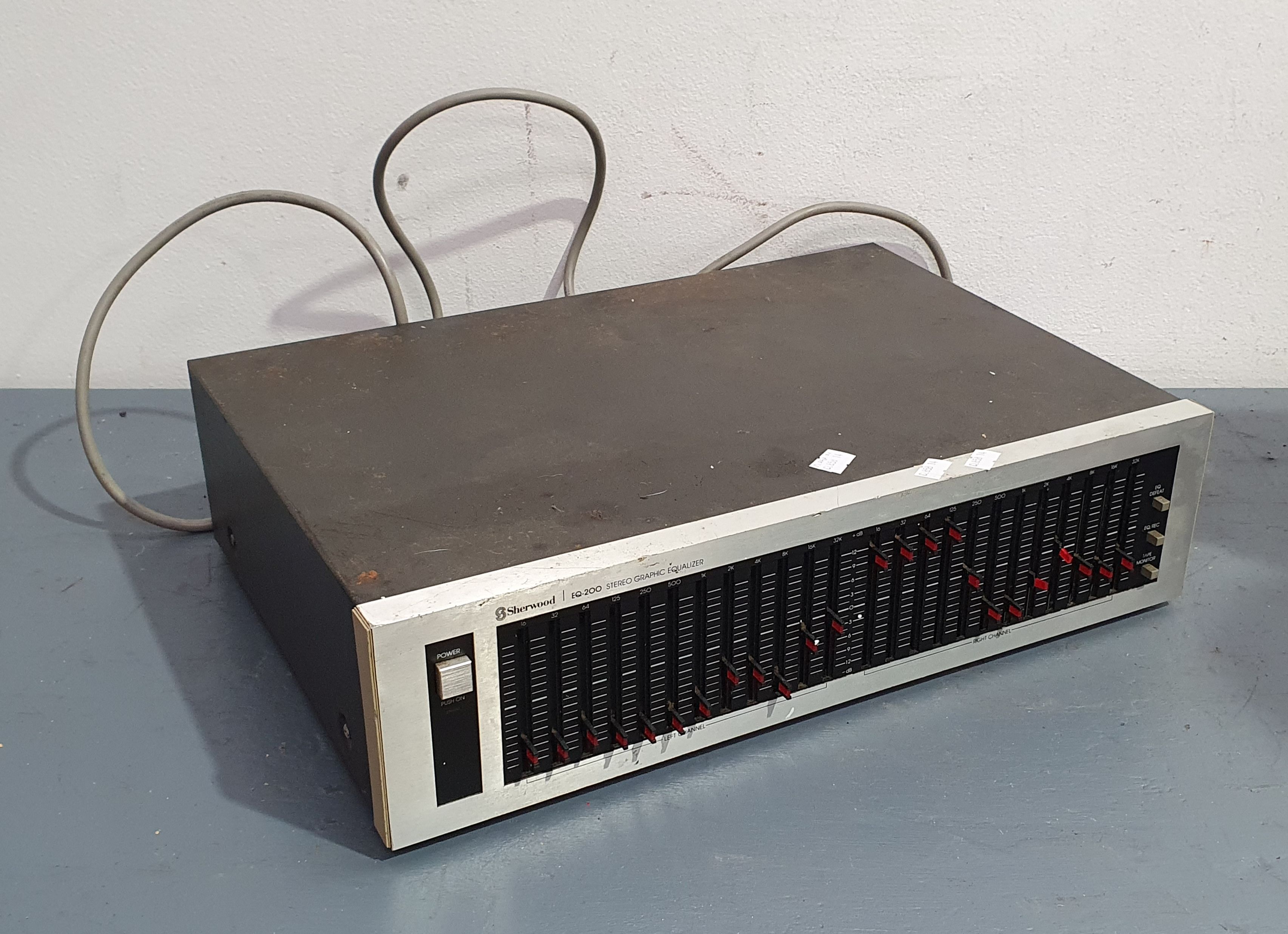 1250 · A SHERWOOD GRAPHIC EQUALISER