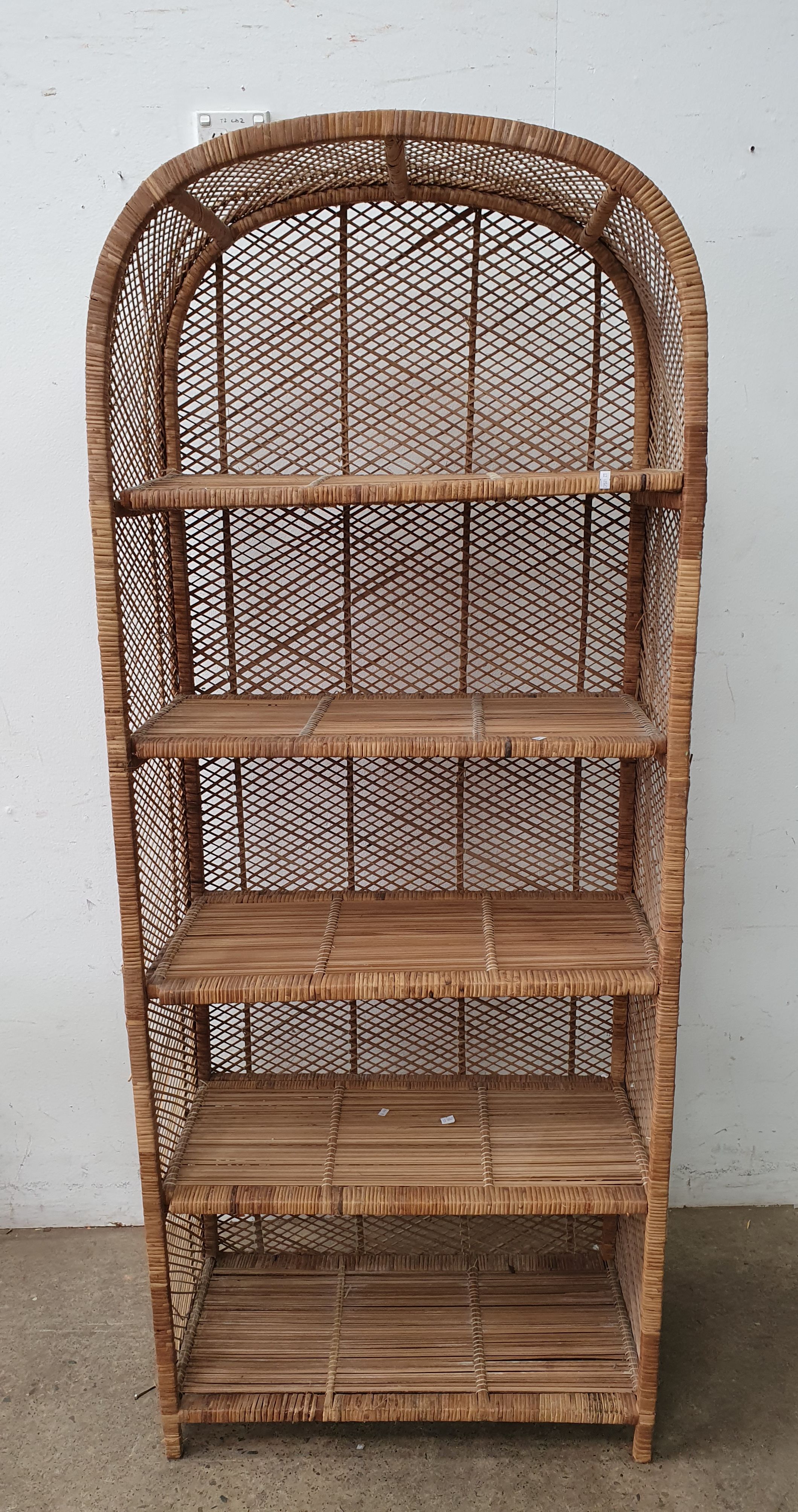 2158 · A CANE SHELF