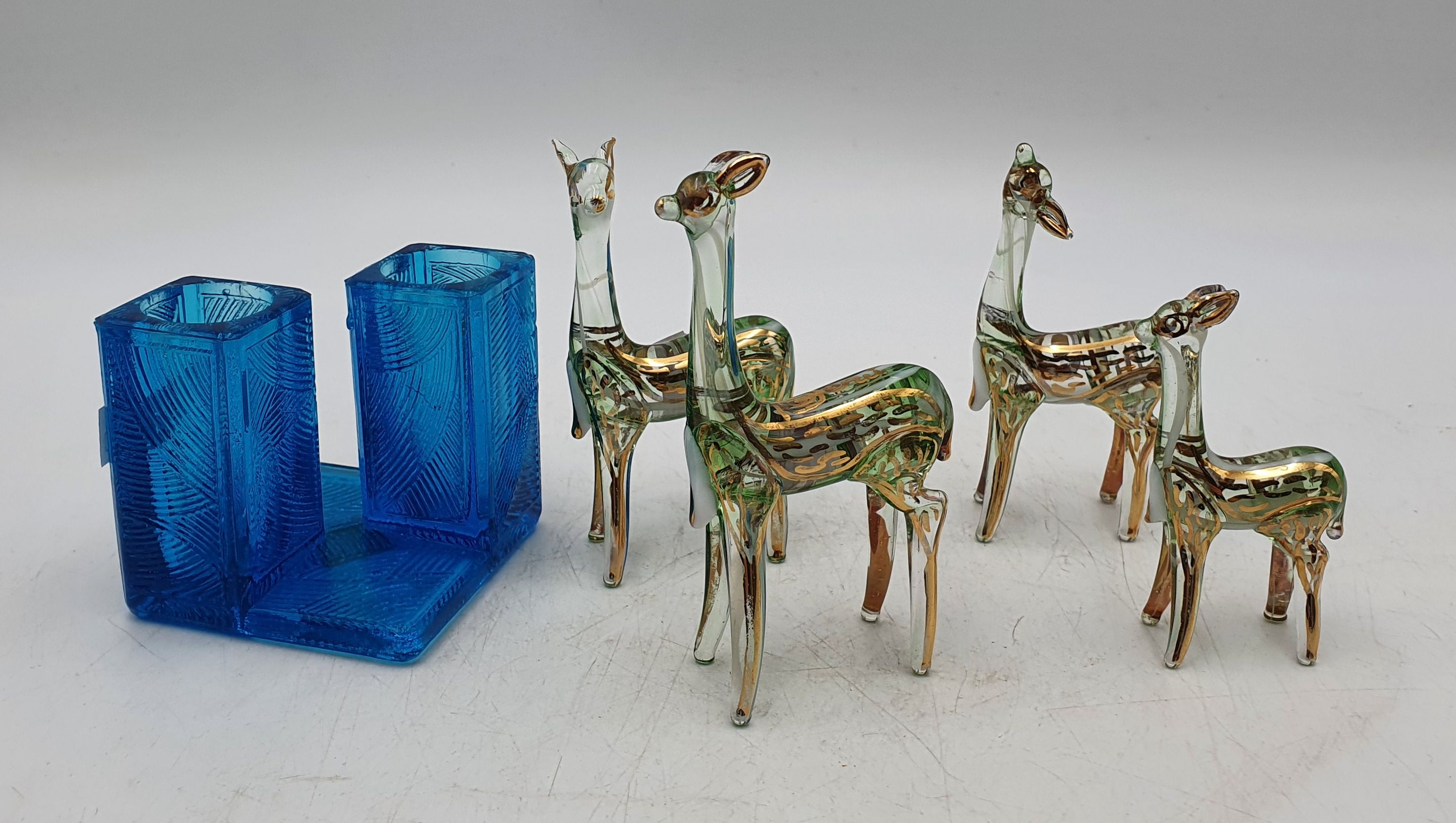 A 1970S ITALIAN ANTONIO IMPERATORE GLASS TWIN CANDLE HOLDER