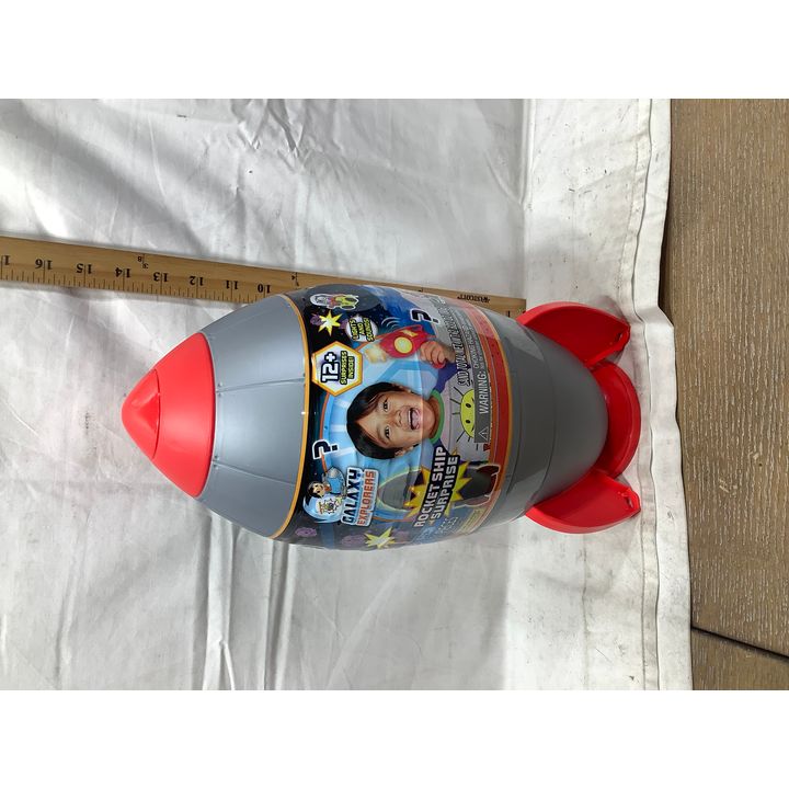 Galaxy Explorers 31pc Rocket Ship Surprise