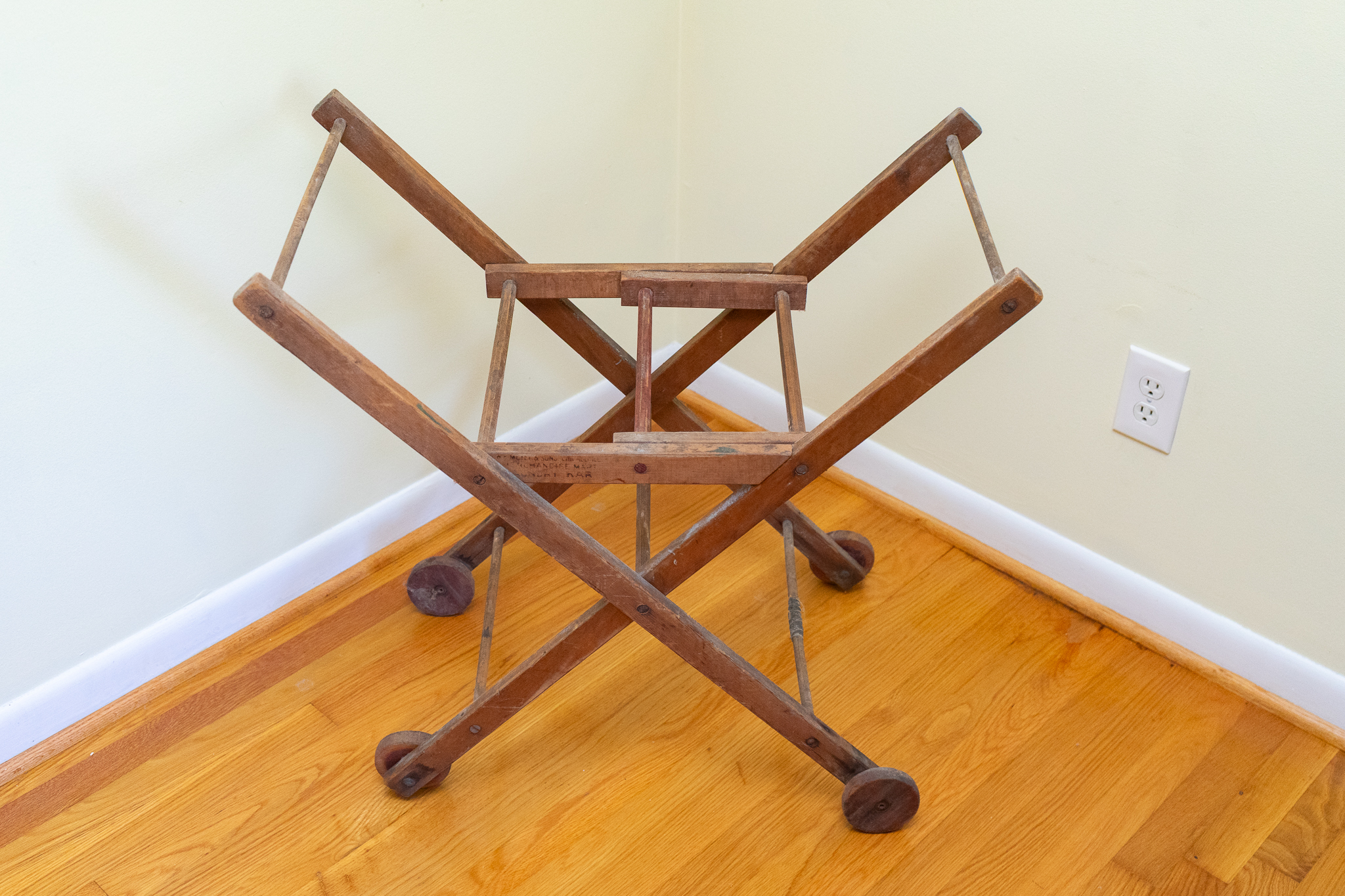 Folding Wood Laundry Hamper Stand | Harritt Group, Inc
