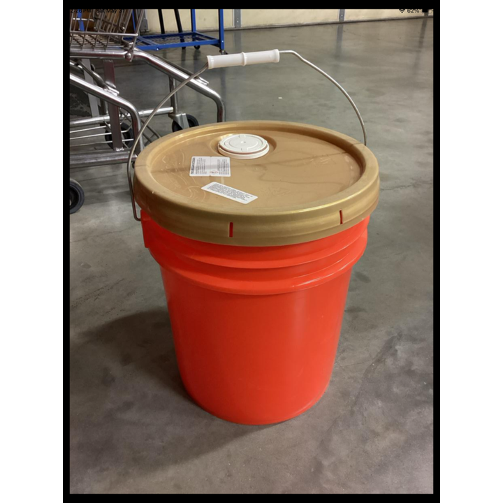 BUYING (5 Gal) Free & Clear Detergent