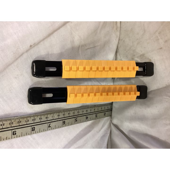 (2) DeWalt 1/4'' DR Socket Rail