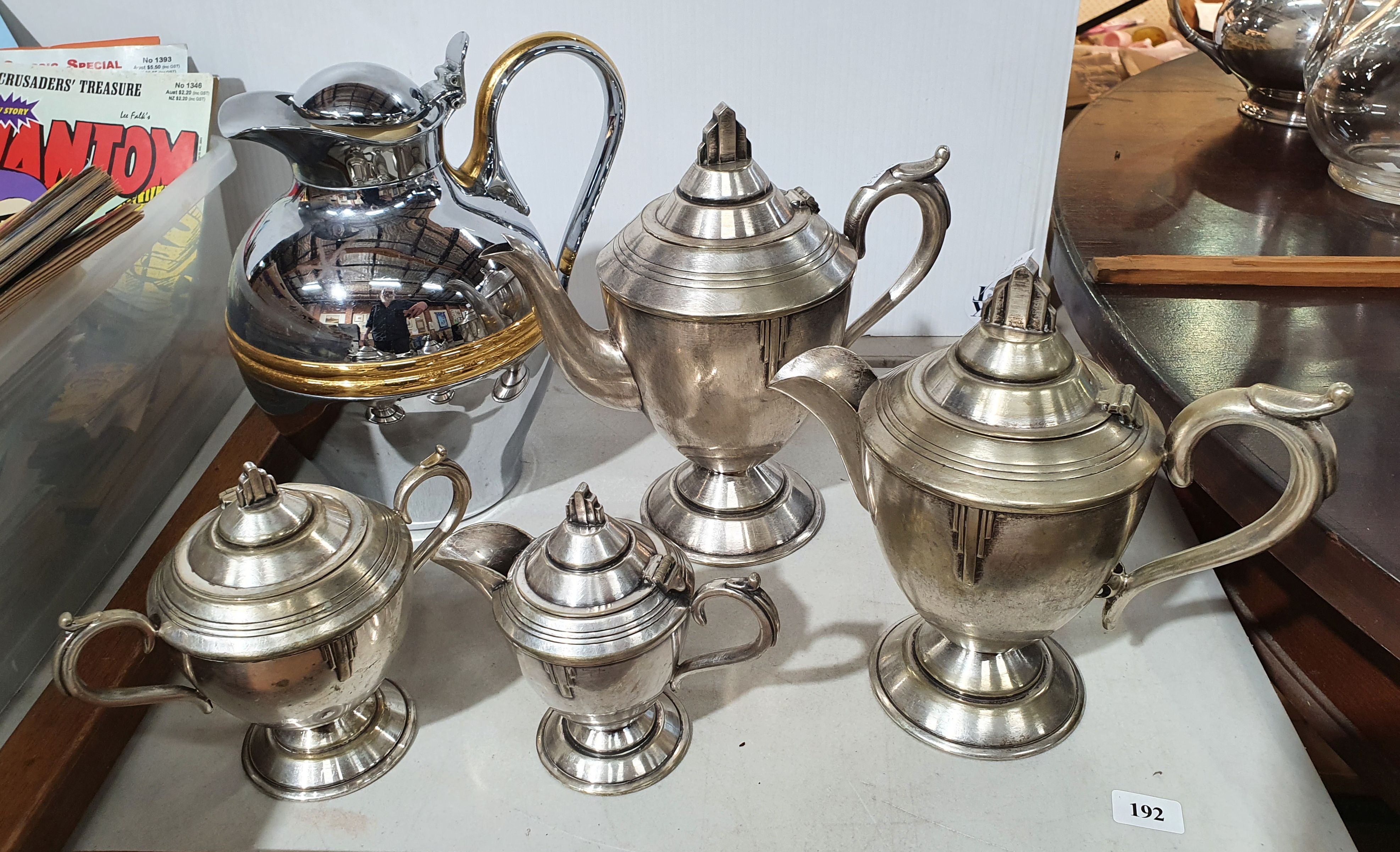 192 · AN ALFI CARAFE AND OTHER PLATED WARES