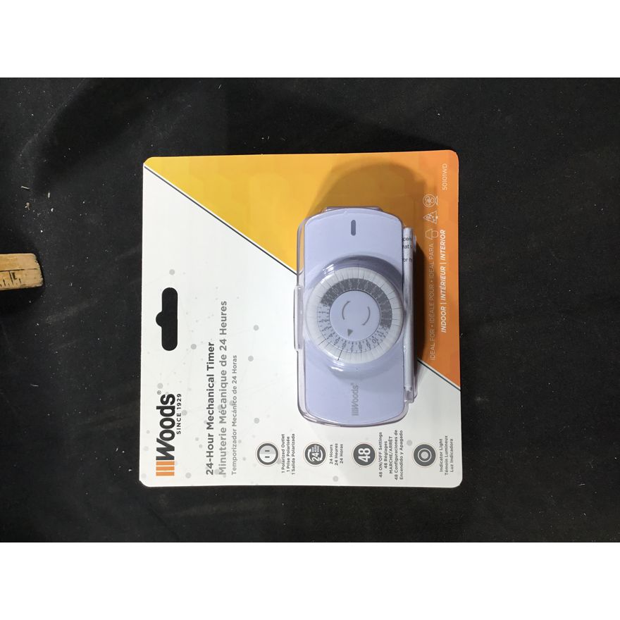 Woods 24-Hour Mechanical Timer, Indoor