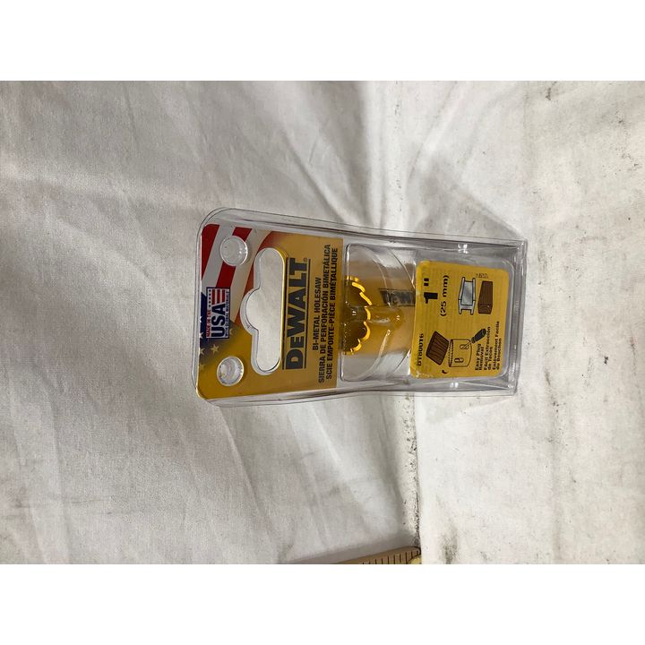 DeWalt 1" Bi-Metal Holesaw