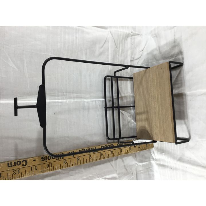 Horizon group Ski Lift Shelf Holiday Décor 12" x 6"