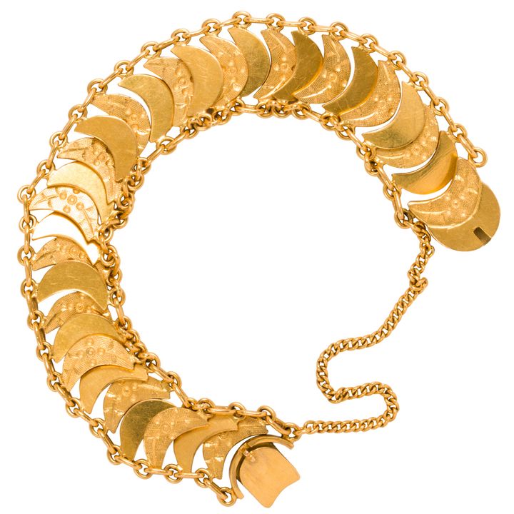 Chinese high karat gold bracelet
