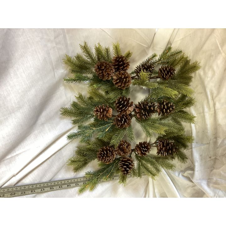 Buying (3) Christmas Table Swags w/ Fake Pine Cones