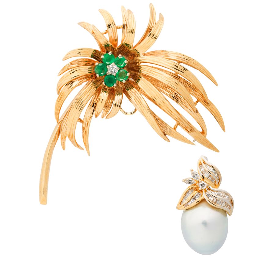A gemstone and gold brooch