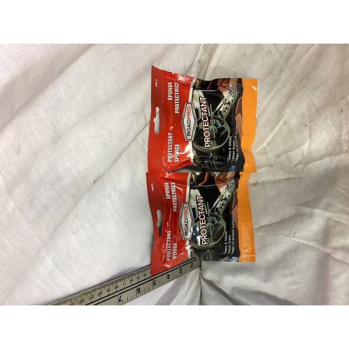 (2) Road Pro Protectant Sponge (1 Sponge Each Pk)