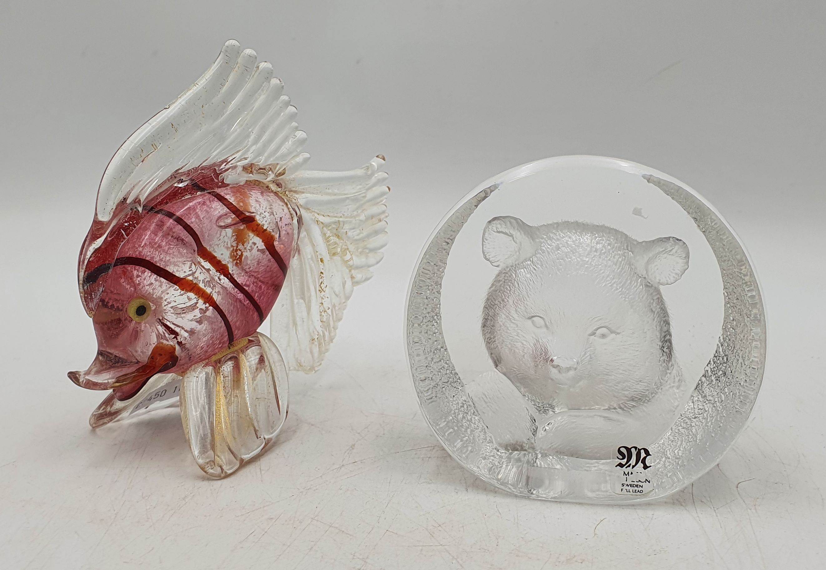 577 · TWO PIECES OF ART GLASS