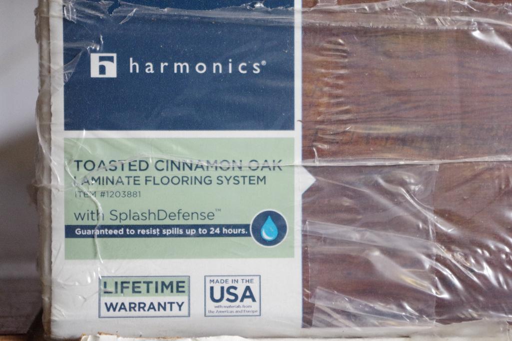 262 Sq Ft Harmonics Toasted Cinnamon, Harmonics Toasted Cinnamon Oak Laminate Flooring
