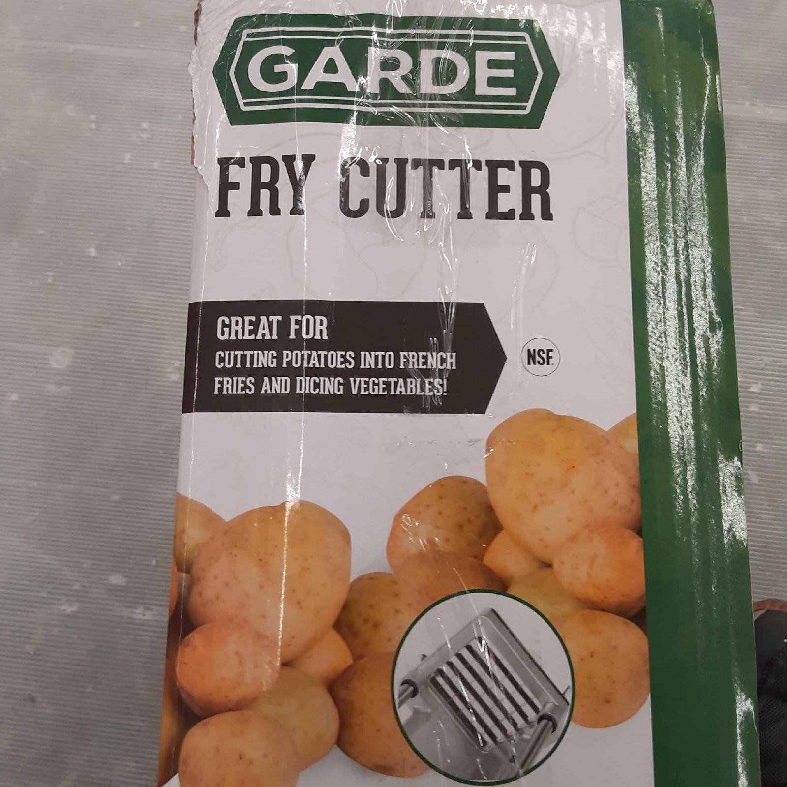 Garde FCWDG8 Heavy-Duty 8-Wedge Potato / Fry Cutter