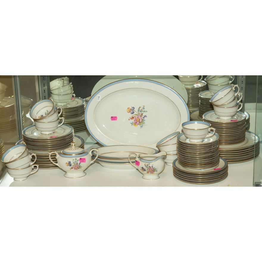 Lamberton China, Hawthorne Partial Dinner Service